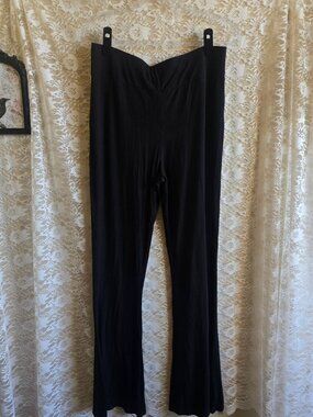 Killstar size xl - Killstar Black Ribbed Flare Leggings - Killstar Black Ribbed